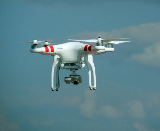 Drone caméra : connaître son mode d’emploi pour bien le manier
